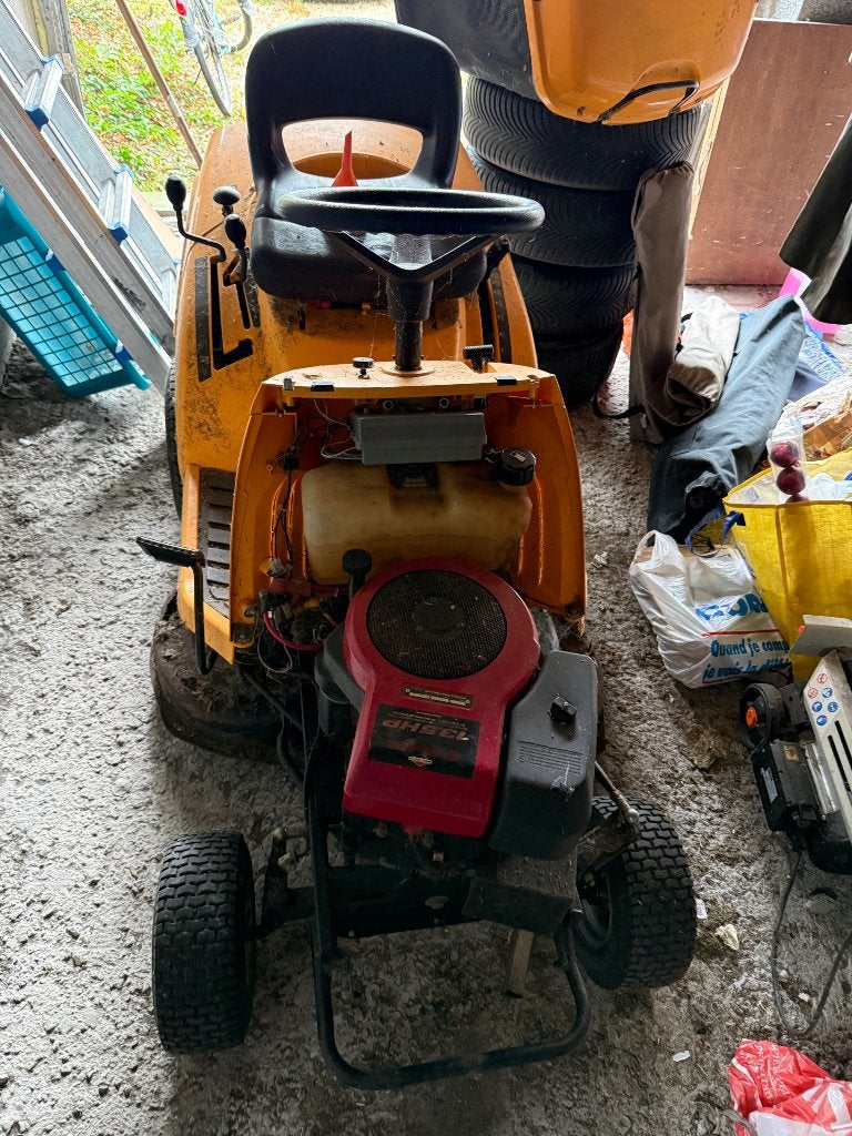 Tracteur tondeuse, Enlèvement, Utilisé, Stiga, Démarrage électrique