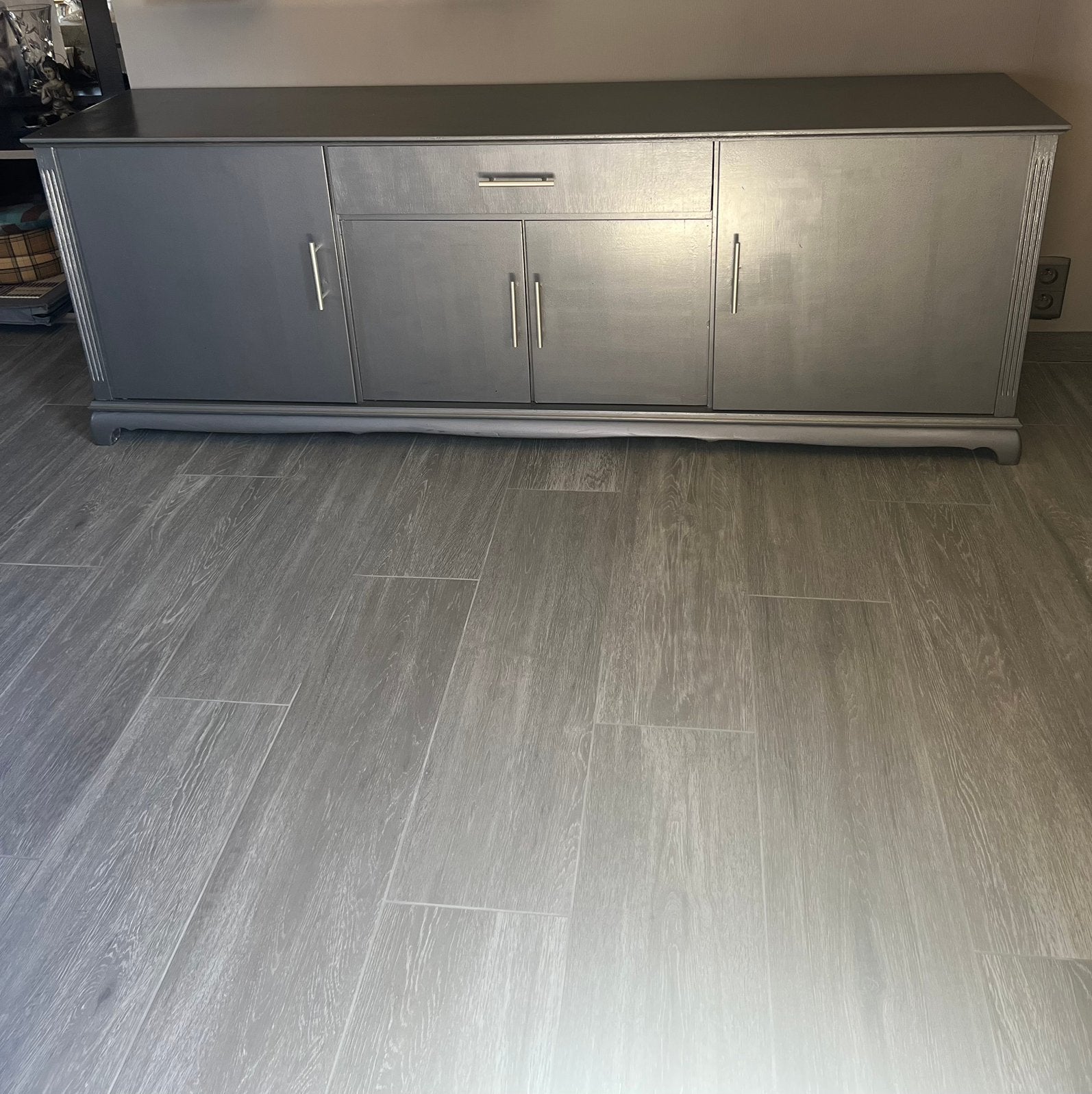 Dressoir, Ophalen