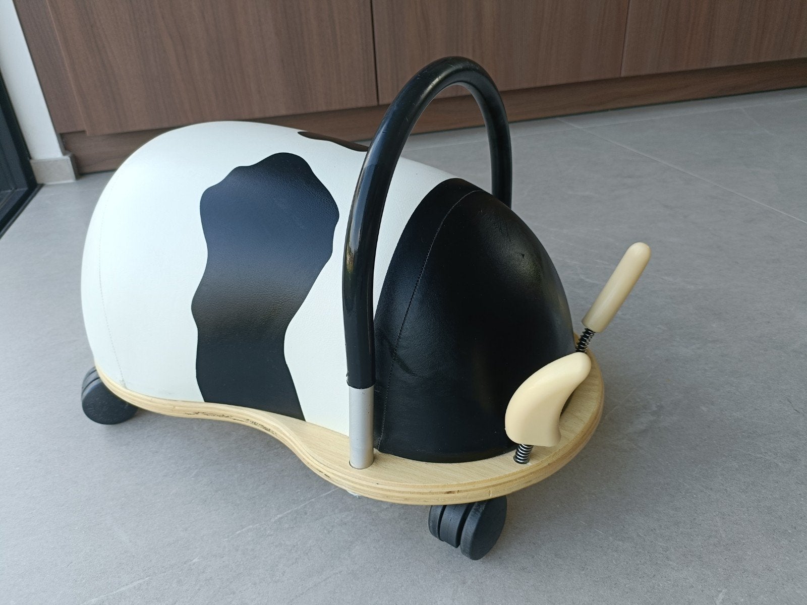 Wheely bug koe loopfiets (als nieuw), Enfants & Bébés, Enlèvement, Vélo d'équilibre