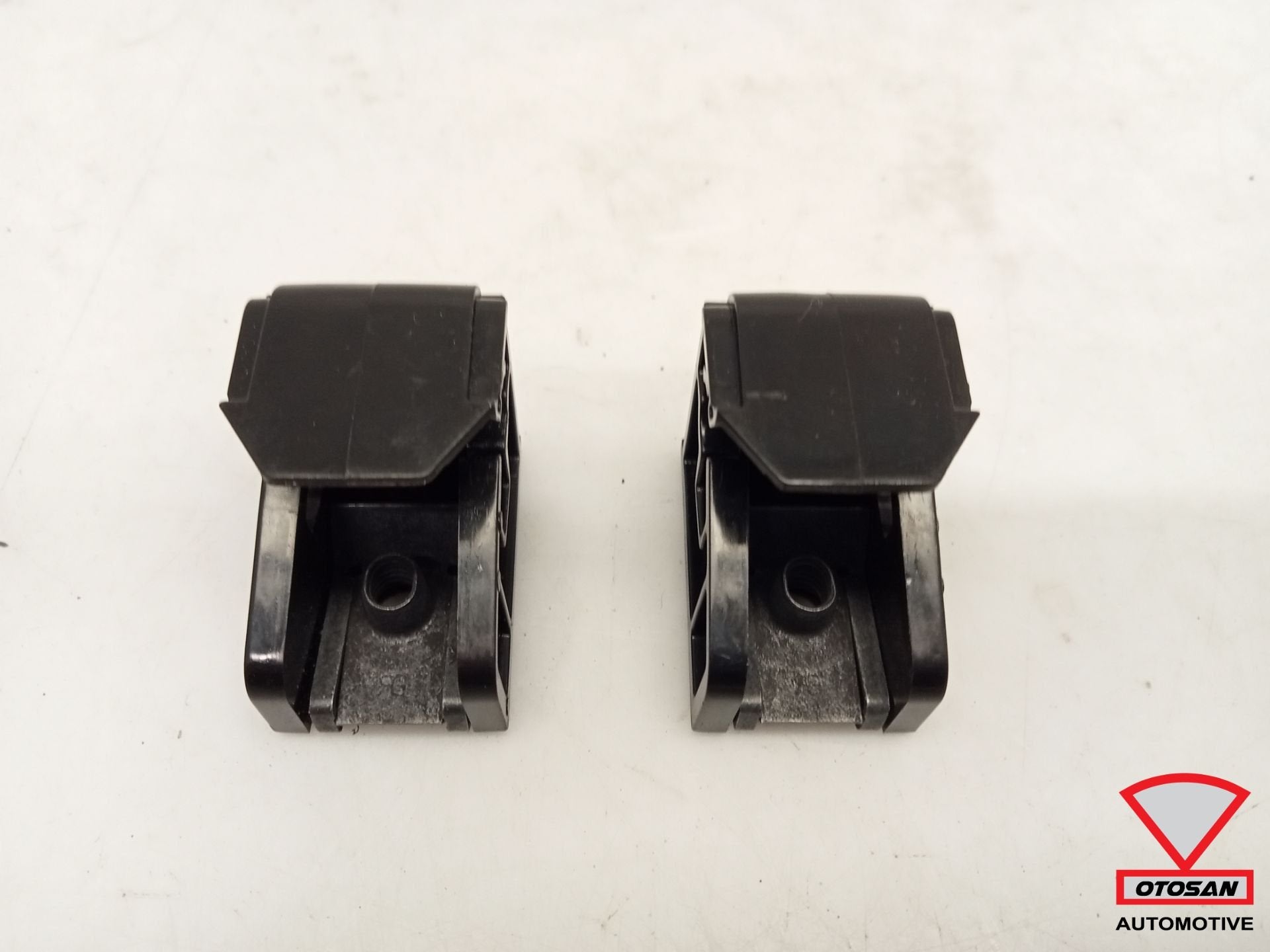 VW Polo 6R 6C 2G VAG Clip de support de phare neuf 6R0941511, Neuf, Volkswagen, Volkswagen AG, Vw@volkswagen.de