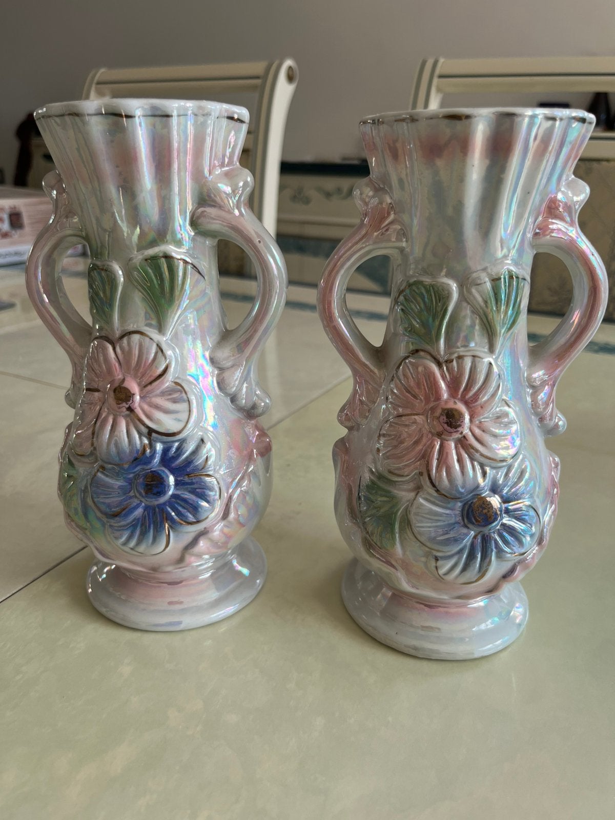 2 mooie kleine vaasjes, Meerkleurig, Ophalen of Verzenden, Zo goed als nieuw, Steen/keramiek