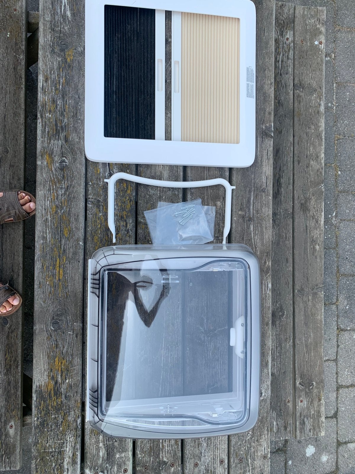 Dakluik mini heki 40x40 uit nieuwe campervan, Caravans en Kamperen, Ophalen, Zo goed als nieuw