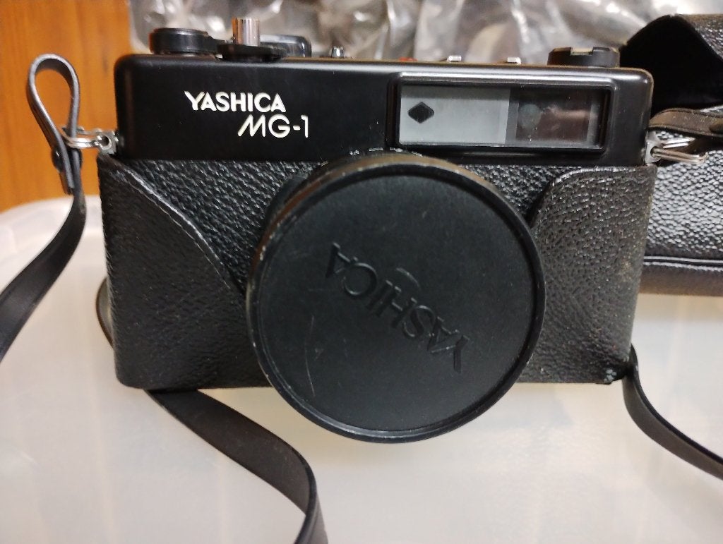 Fototoestel Yashica, Ophalen, Fototoestel