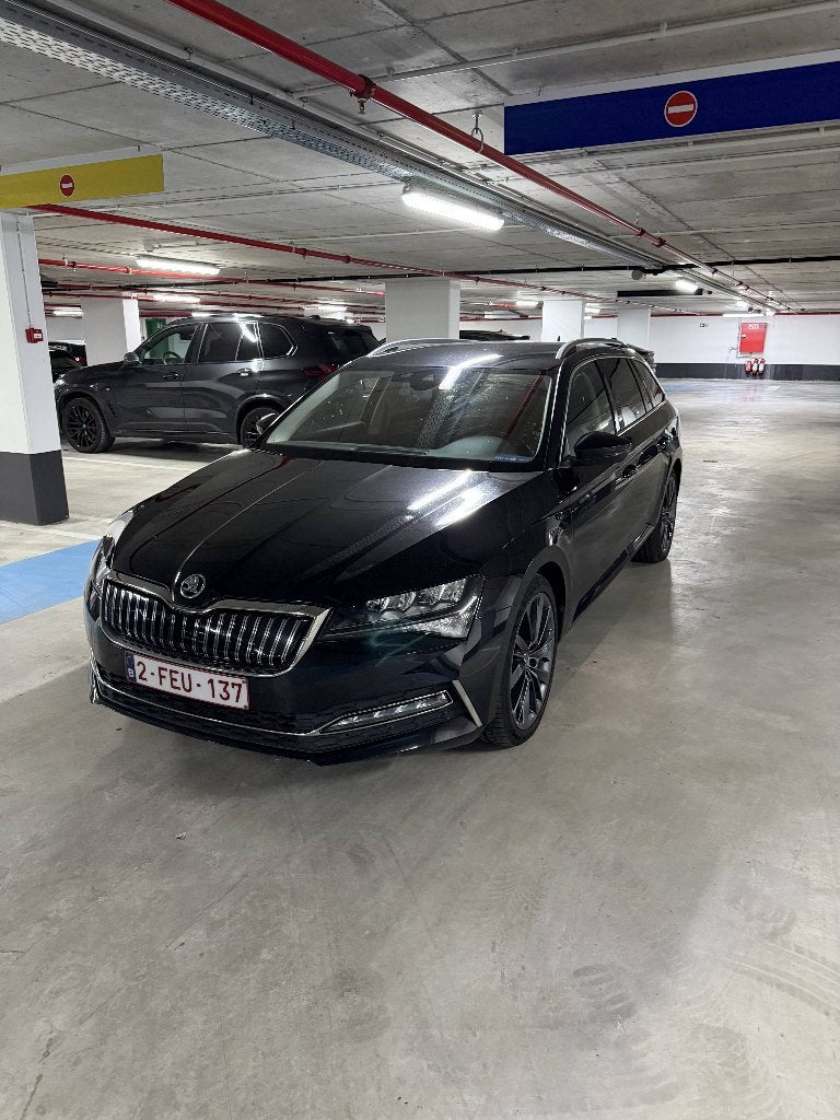 skoda superb 2021, Automaat, Zwart, Leder, Superb