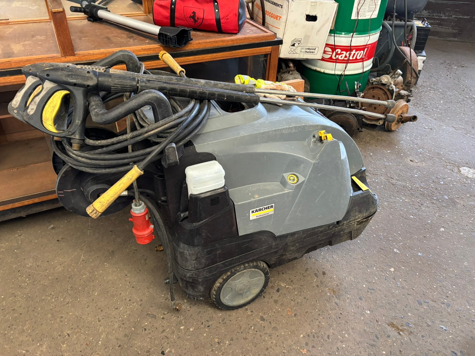 Karcher HDS Professional 8/18-4C, Jardin & Terrasse, Enlèvement, Utilisé