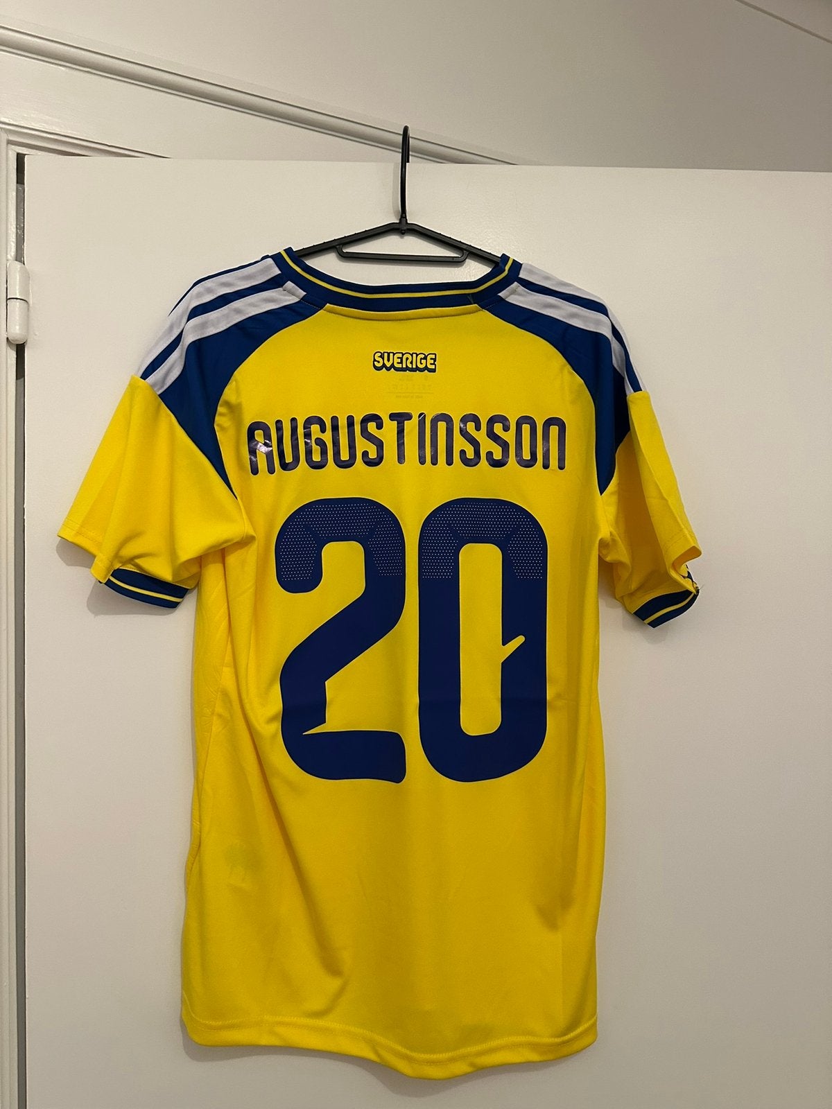 Augustinsson Suède S, Enlèvement ou Envoi, Comme neuf
