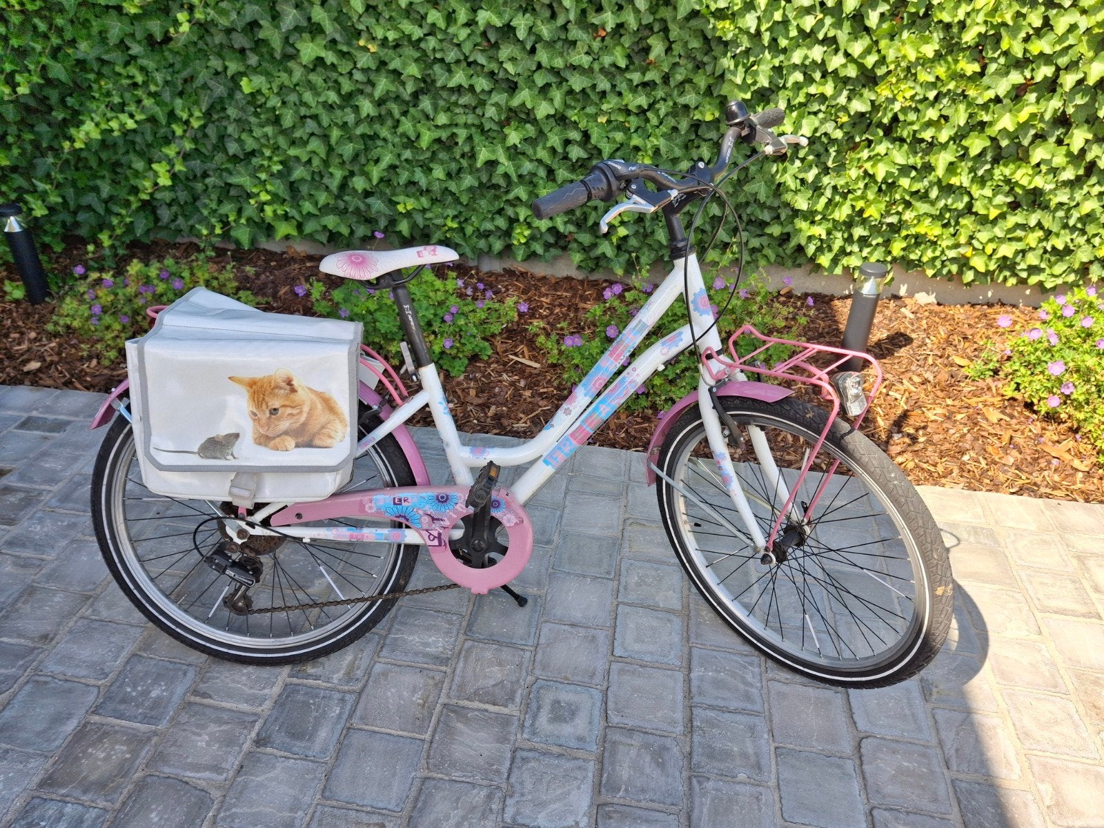 Meisjesfiets wit/roze - 24 inch (8-12 jaar), Fietsen en Brommers, Ophalen, Velgrem, Versnellingen, Frera