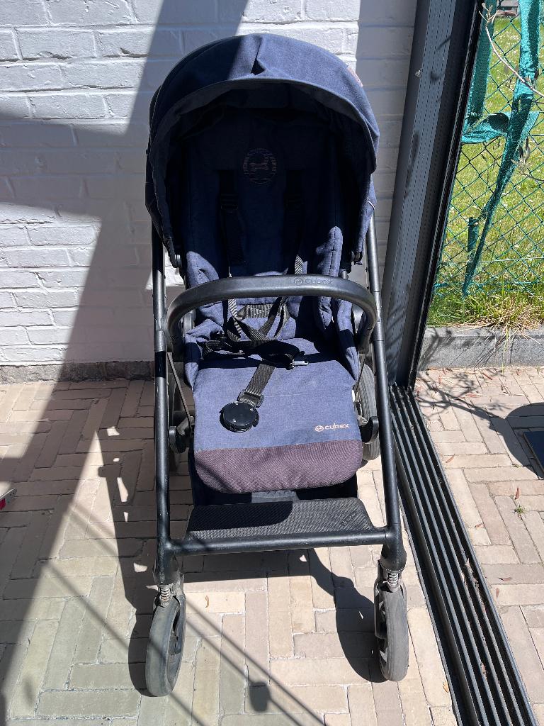 Poussette Combi Cybex, siège auto, base ISO FIX, Autres marques, 0 à 18 kg, Mode veille, Comme neuf