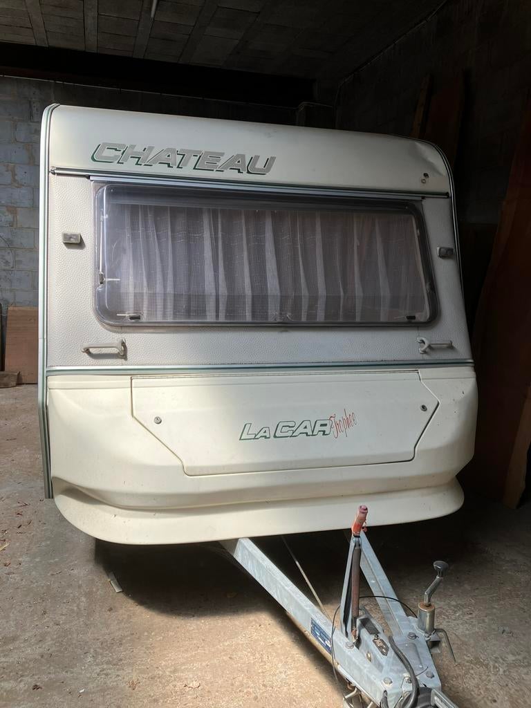 Te huur, Caravanes & Camping, Jusqu'à 4, Chateau, 750 - 1000 kg, Particulier