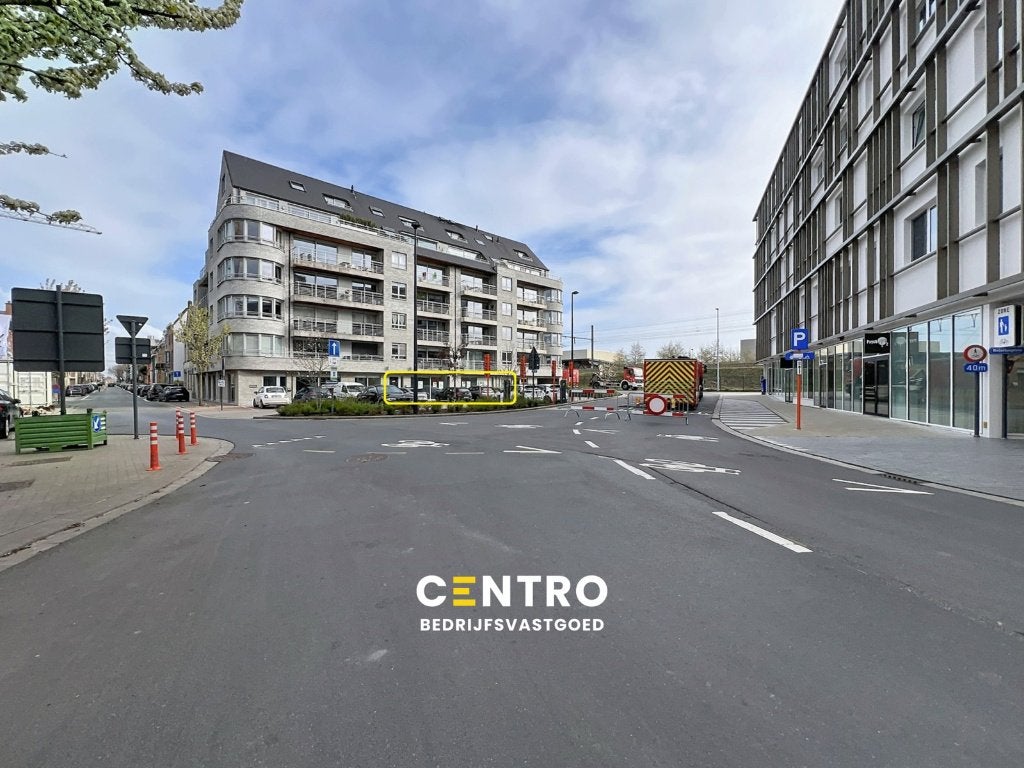 TE KOOP - Commerciële ruimte, Immo, Huizen en Appartementen te koop, Provincie West-Vlaanderen, tot 200 m², B
