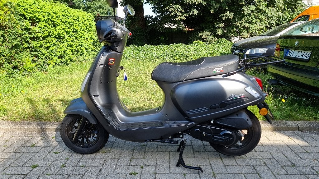 SCOOTER GTS BRAVO, Neuf, 49 cm³, Classe B (45 km/h), Enlèvement
