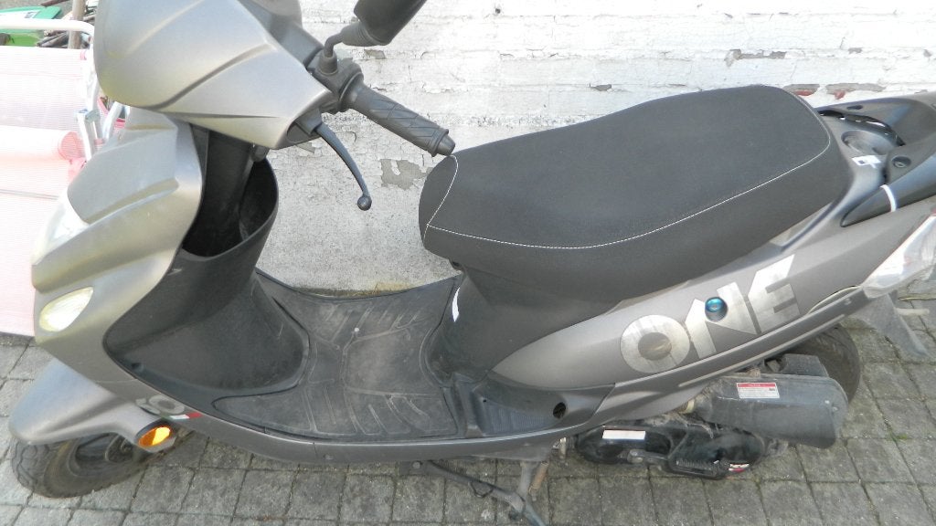 Neco one classe a fonctionne mais fais un claquement, Vélos & Vélomoteurs, Neco, Utilisé, Classe A (25 km/h), Essence