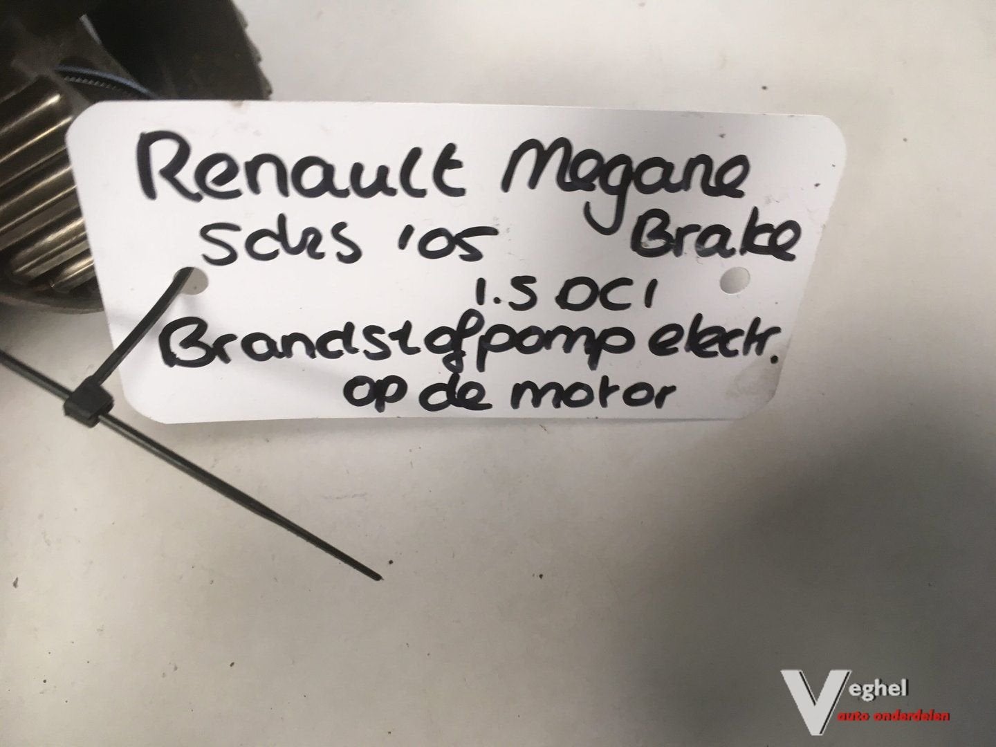 Renault Megane Break 1.5 DCI 2005  Brandstofpomp elektr. op, Gebruikt, -, -, Ophalen of Verzenden