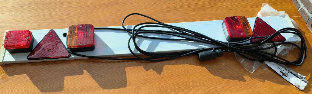 Verlichtingsbalk voor een aanhanger of trailer, Ophalen, Gebruikt
