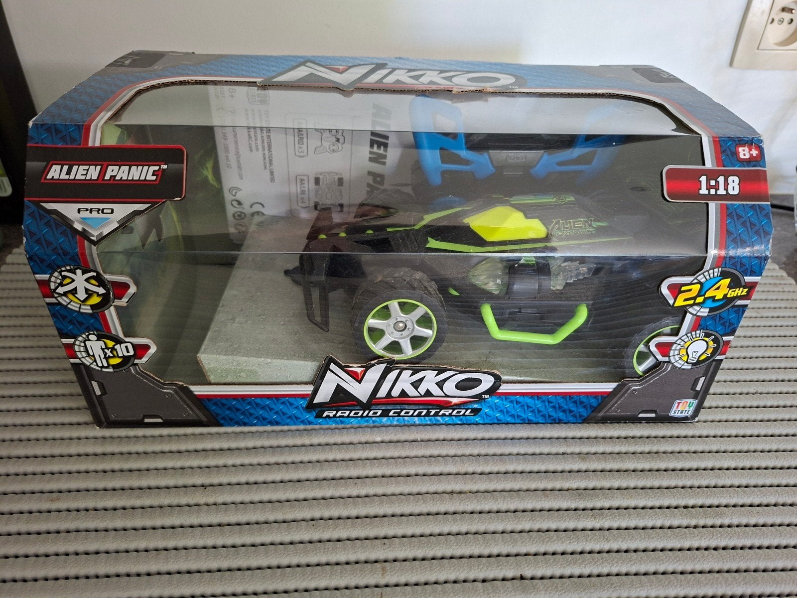 Nikko RC Race Buggies: Alien Panic Green (schaal 1:18)., Ophalen