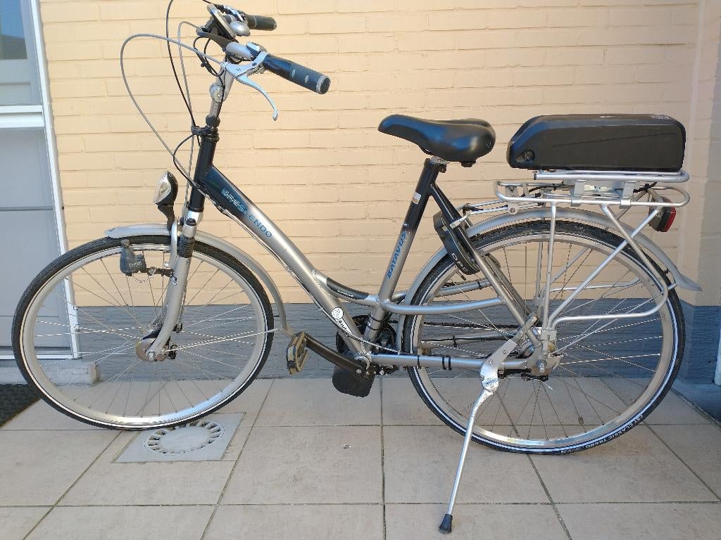 elektrische damesfiets, grijs, Batavus, Fietsen en Brommers, Fietsen | Dames | Damesfietsen, Gebruikt, Batavus, Versnellingen