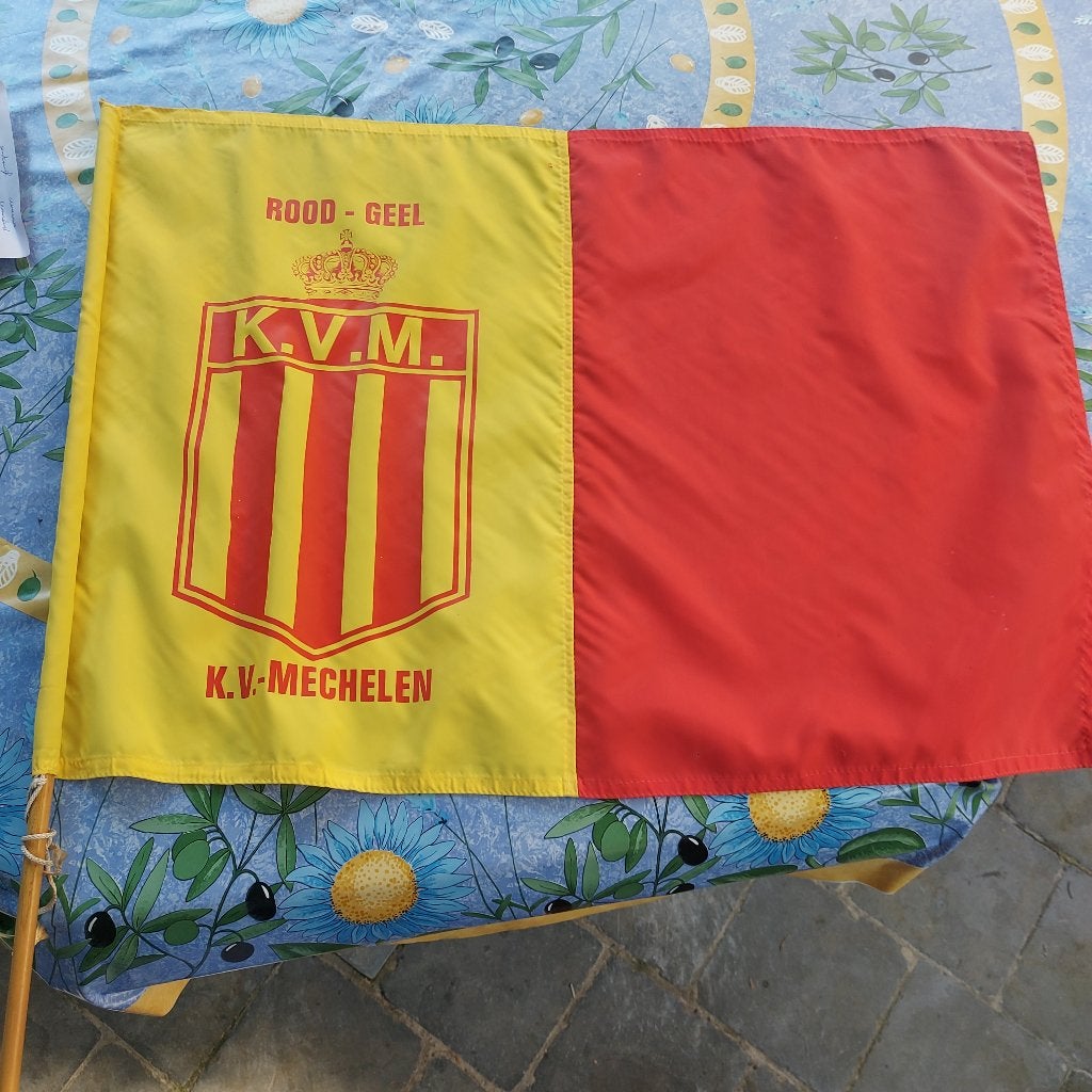 Vlag kv mechelen, Verzamelen, Ophalen of Verzenden, Zo goed als nieuw