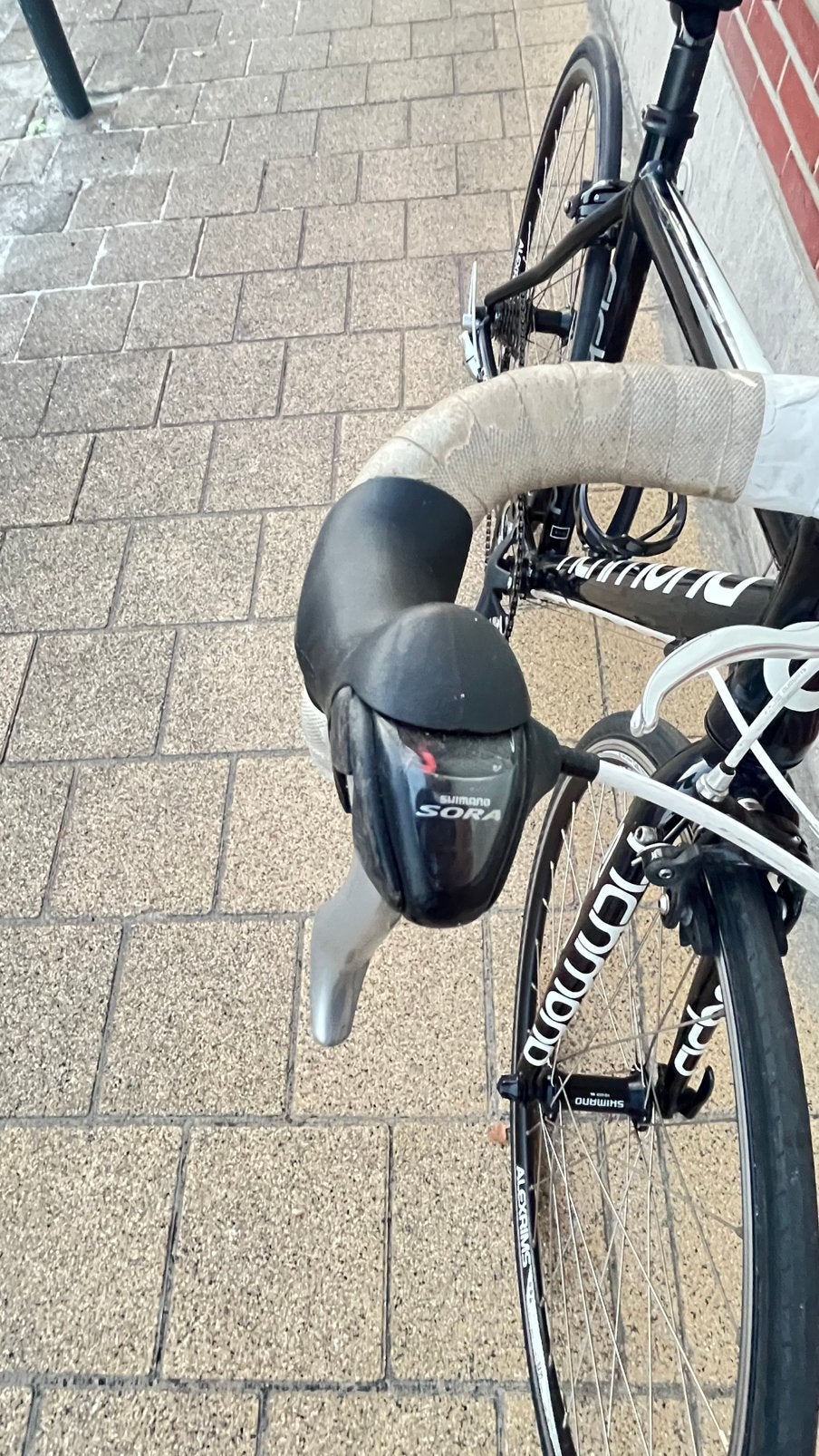 Koersfiets. voor kinderen, Fietsen en Brommers, Brommerhelmen, Ophalen, Gebruikt