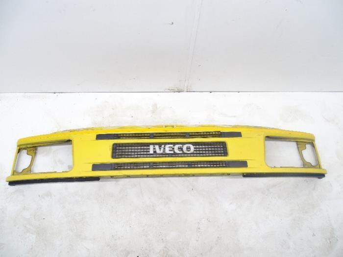 Grille van een Iveco New Daily, Auto-onderdelen, Carrosserie, Gebruikt, -, Overige automerken, -
