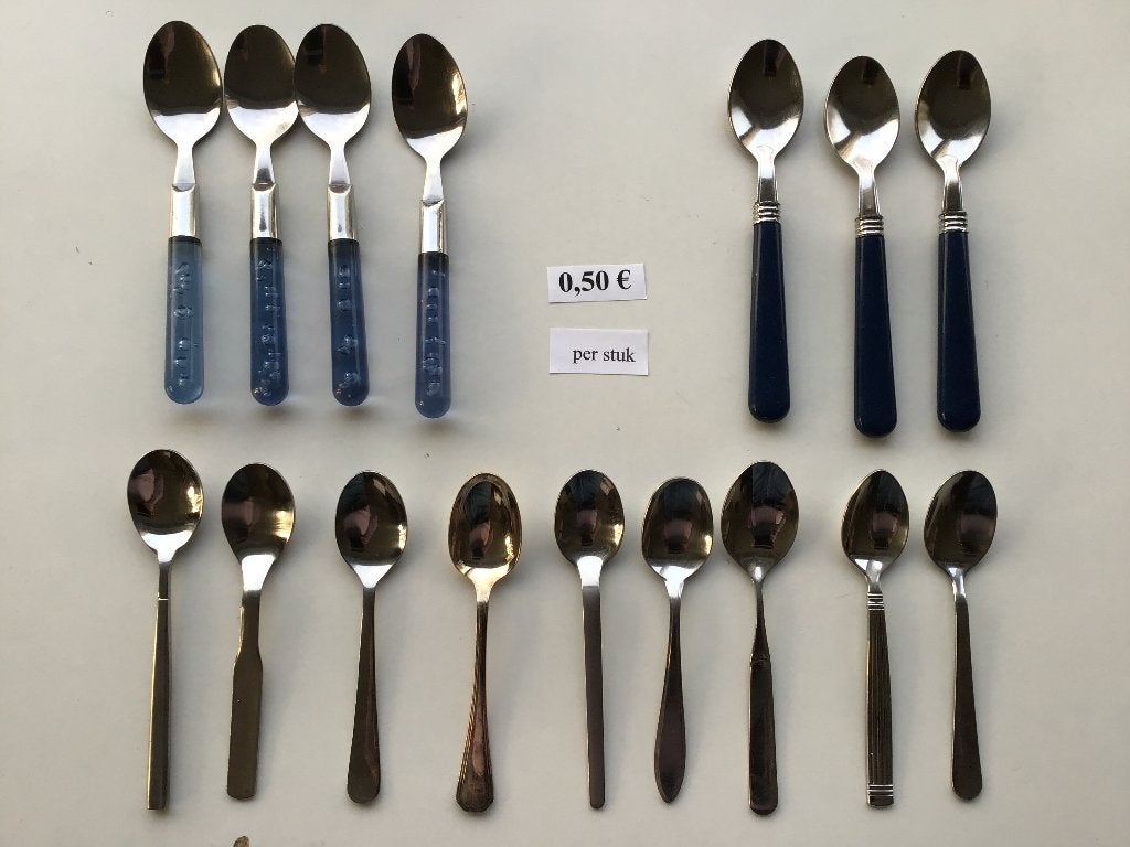 cuillères et fourchettes diverses, Maison & Meubles, Enlèvement ou Envoi, Comme neuf