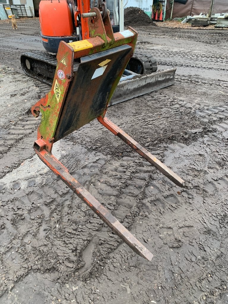 palethaak tractor, Ophalen