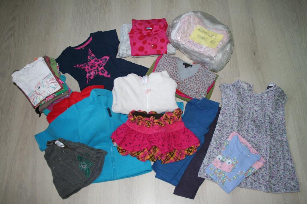 Baby kleertjes meisje maat 80, Enlèvement, Utilisé, Taille 80