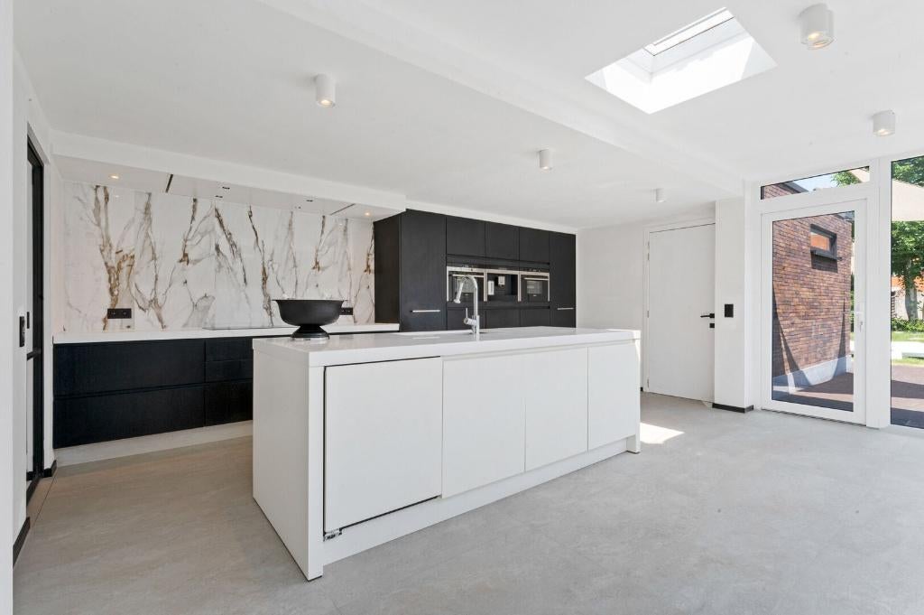 Volledig hoogwaardig gerenoveerd HUIS te koop centrum Mol, Immo, 200 tot 500 m², 185 m², 2400 MOL, 3 kamers