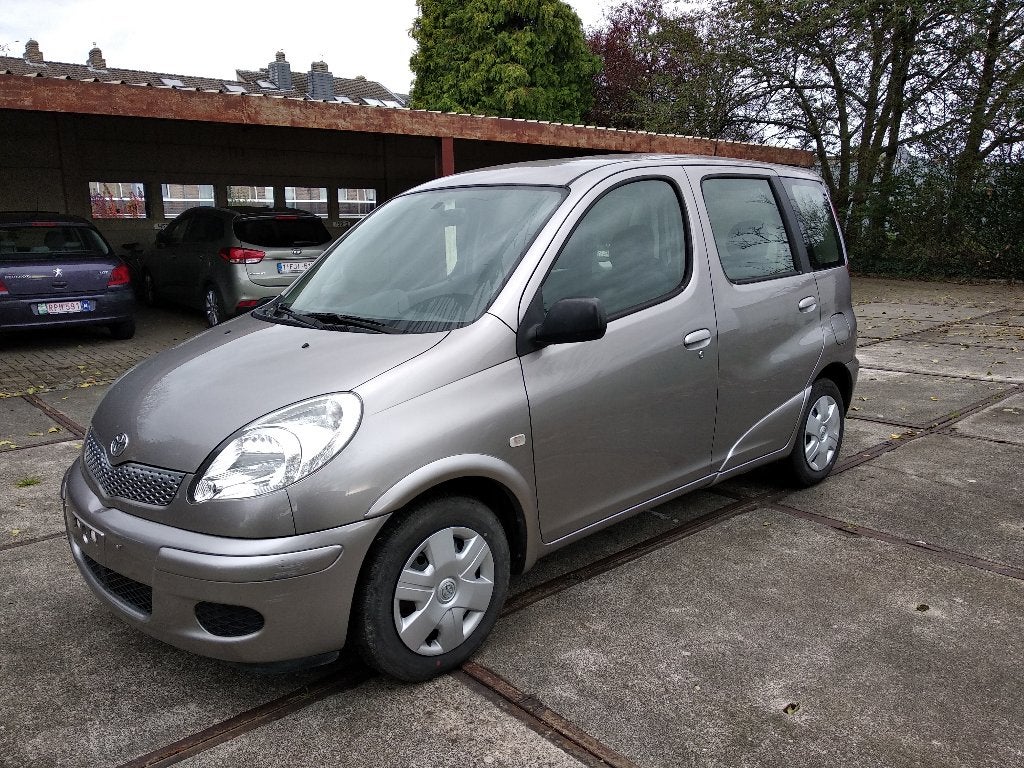 Toyota Yaris Verso 2005 – 115.000 km Uitstekende staat, Auto's, Toyota, Particulier, Verso, ABS, Airbags, Centrale vergrendeling