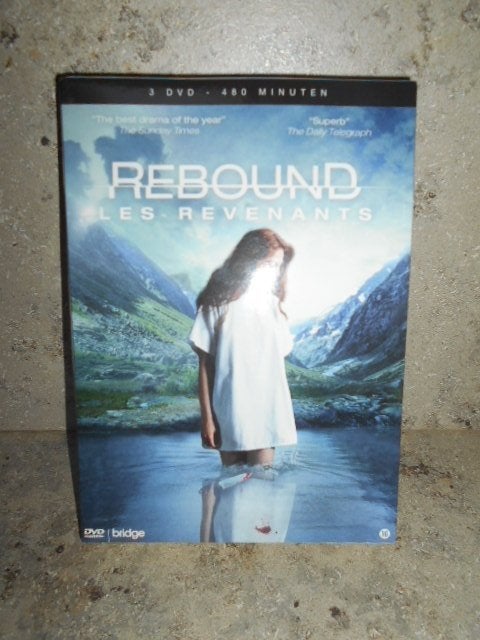 Série DVD - Les revenants, CD & DVD, Enlèvement ou Envoi, Comme neuf
