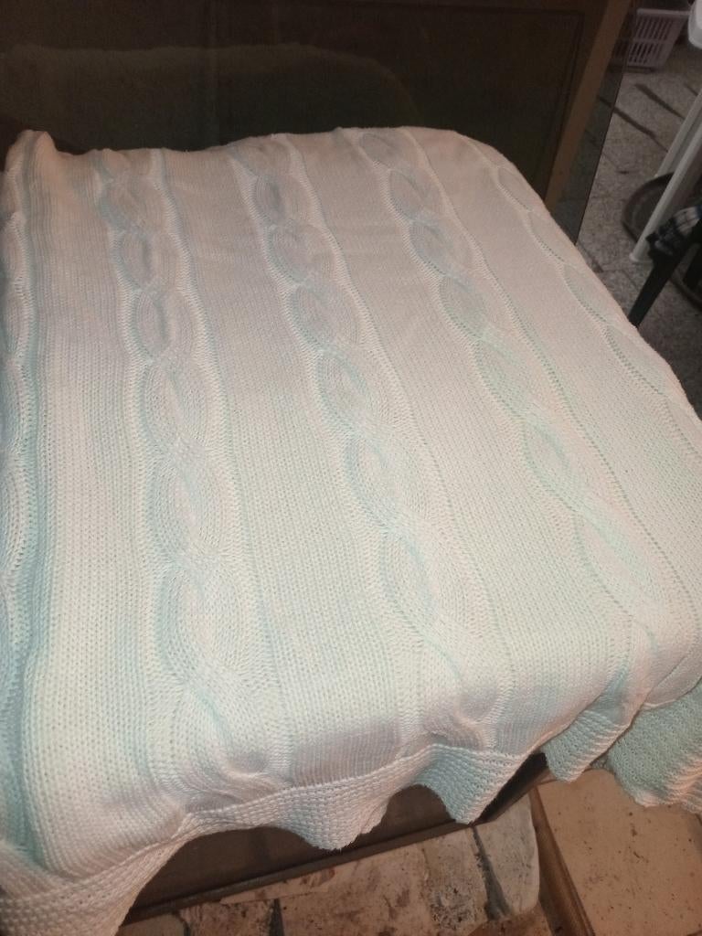 fijne wollen deken 220cm/150cm, Huis en Inrichting, Ophalen of Verzenden, Nieuw