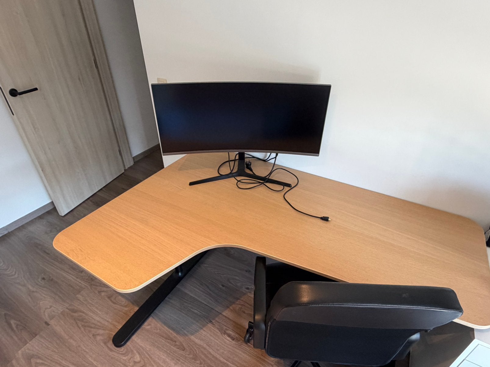 SET: bureau - bureaustoel - Samsung computerscherm, Comme neuf, IKEA, Moderne, Enlèvement