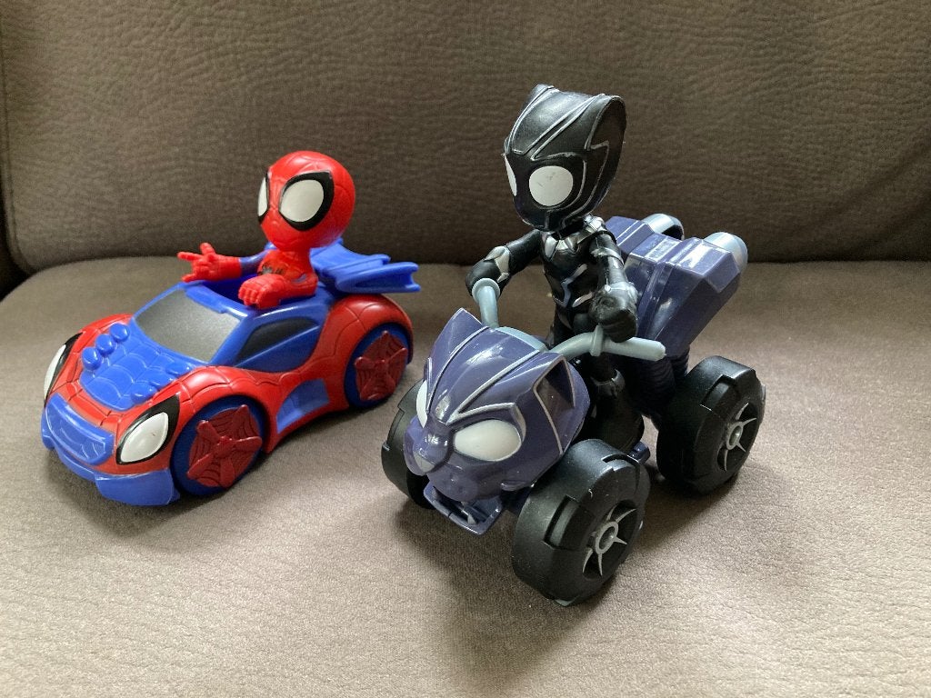 Spidey en Black Panther, Ophalen of Verzenden, Zo goed als nieuw