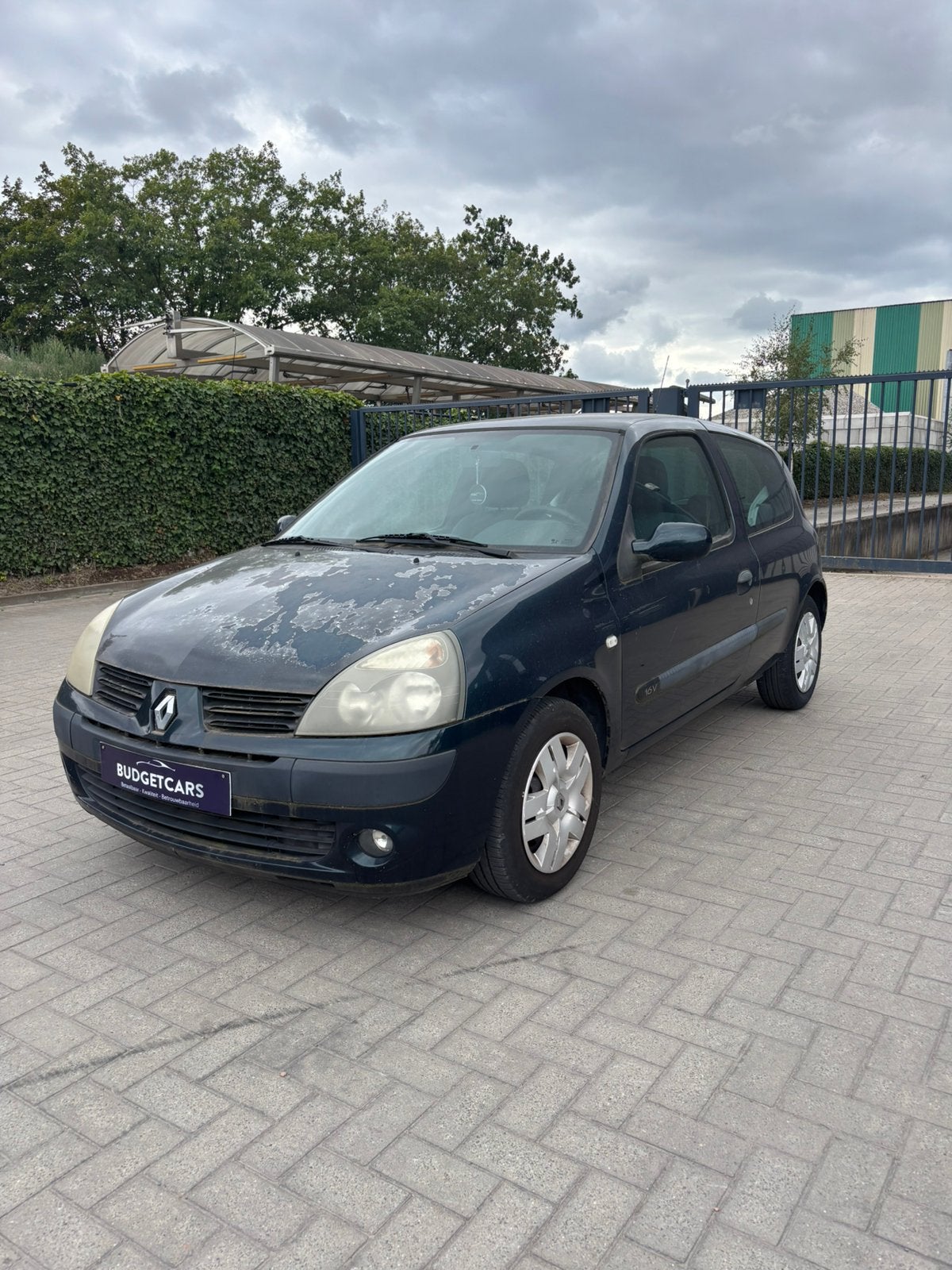 Renault Clio 1.1iBenzine/Facelift/2005/57.000Km!/Lez/1849€, Auto's, Bedrijf, Handgeschakeld, Euro 4, Onderhoudsboekje