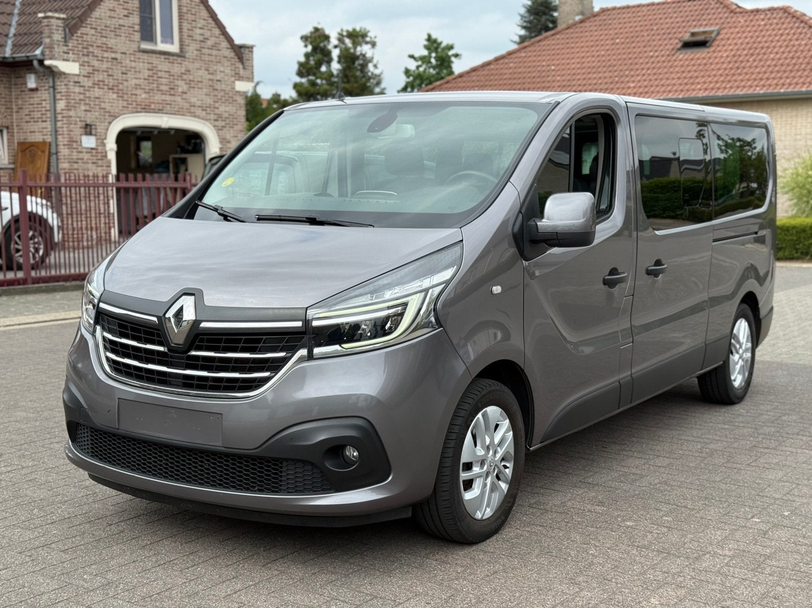 Renault Trafic Passenger – 2020 – 8 PLAATSEN - 2.0d, Autos, Achat, Boîte manuelle, Particulier, Trafic