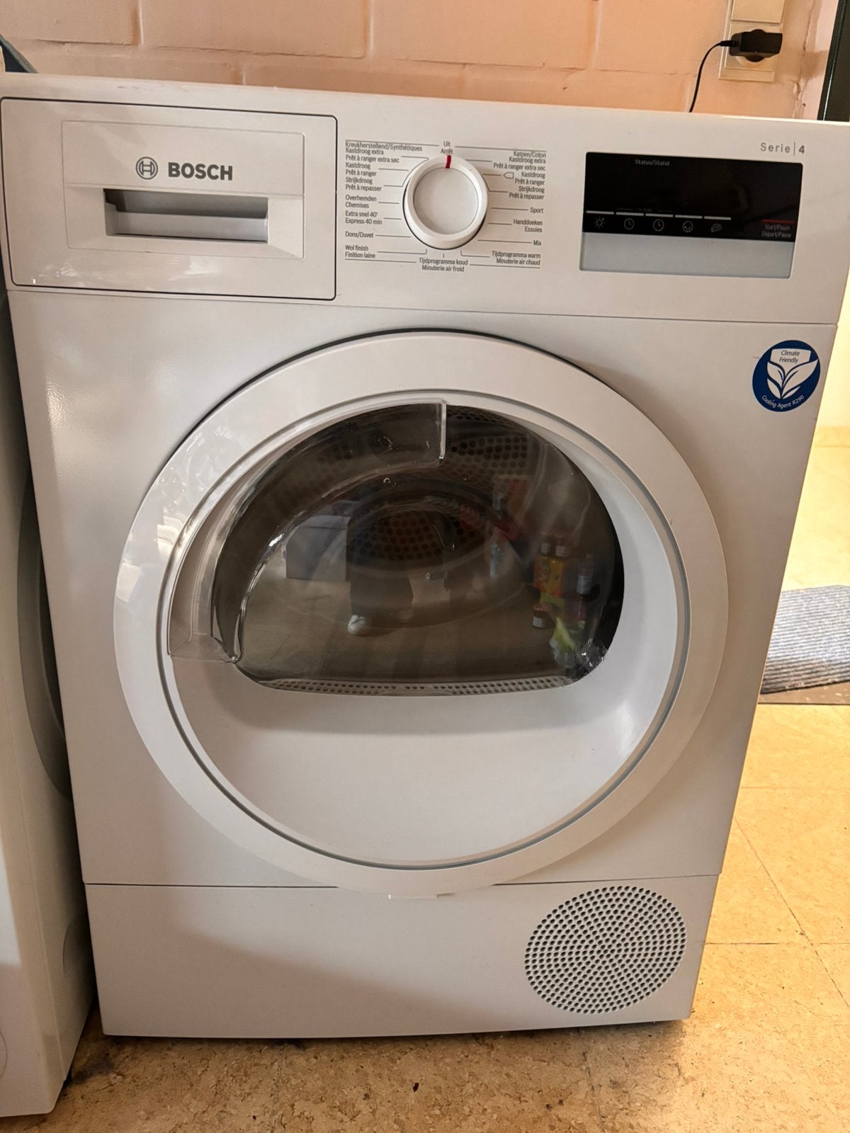 Sèche-linge Bosch Série 4 – Pompe à chaleur tres peu utilise, Electroménager, Sèche-linge, Comme neuf, Enlèvement