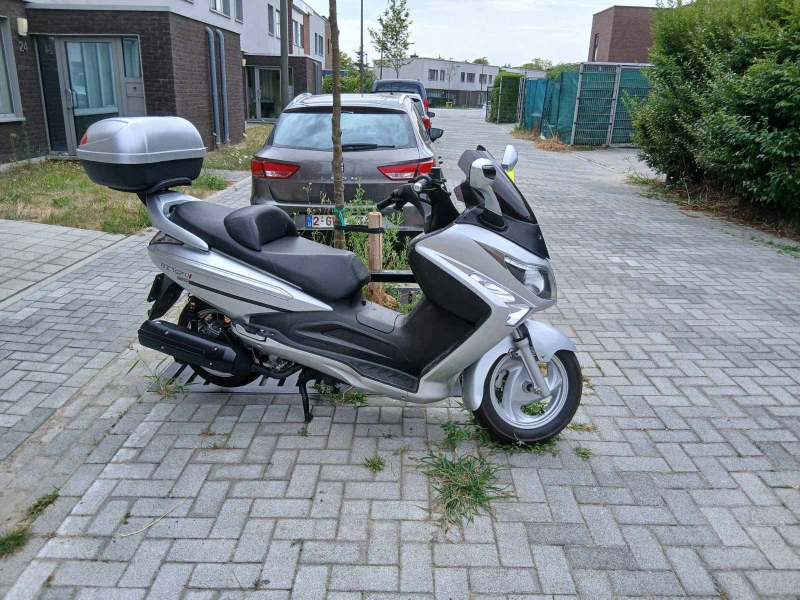 sym gts 250i 29dkm bj 2010, Fietsen en Brommers, Scooters | SYM, Ophalen, 249 cc