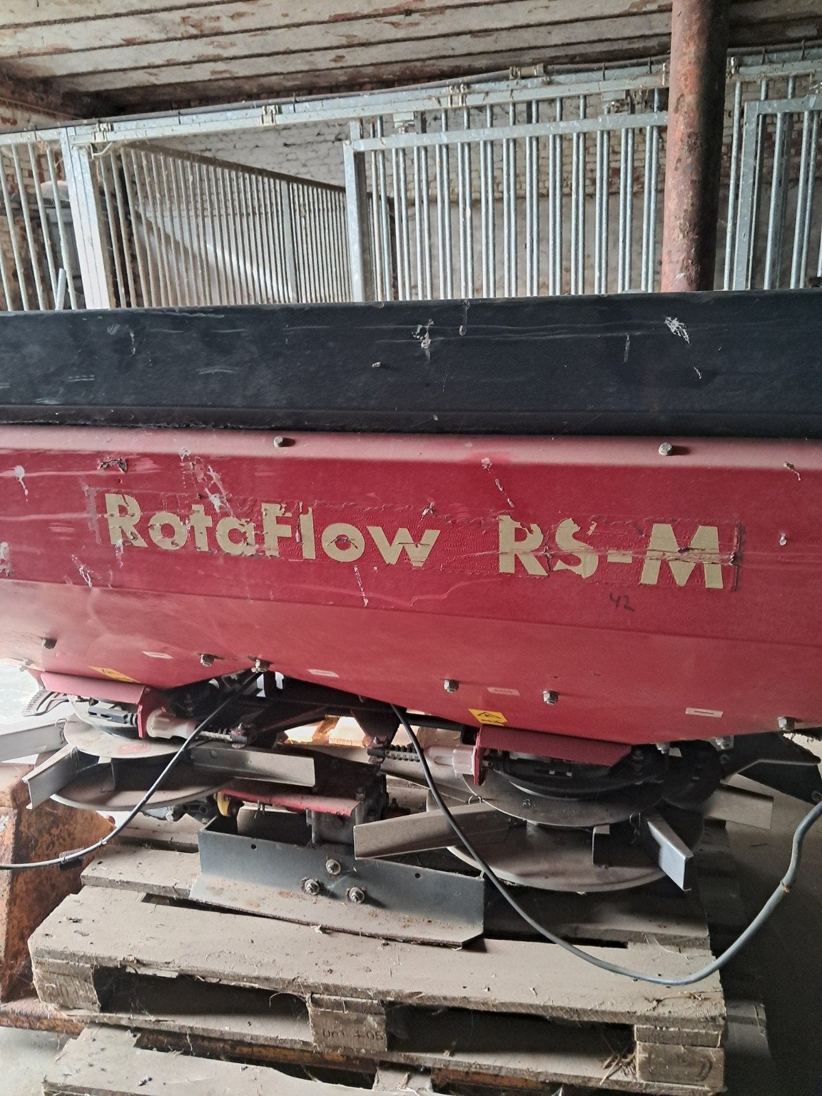 kunstmeststrooier Vicon Rotaflow, Ophalen