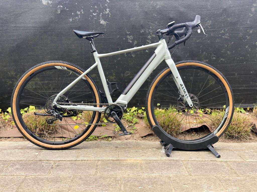 Megamo Kansas E-Gravel 22, Fietsen en Brommers, Ophalen, Zo goed als nieuw, Giant