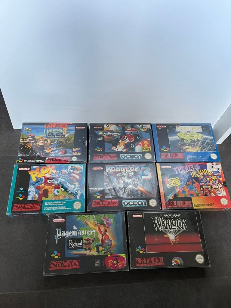8 Super Nintendo games in doos, Games en Spelcomputers, Avontuur en Actie, Gebruikt, 1 speler, Eén computer