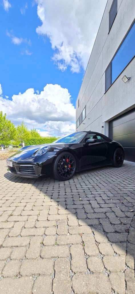 Porsche 992 Carrera Cabrio Te koop 1ste eigenaar, Auto's, Porsche, Automaat, Achterwielaandrijving, Cabriolet, Zwart