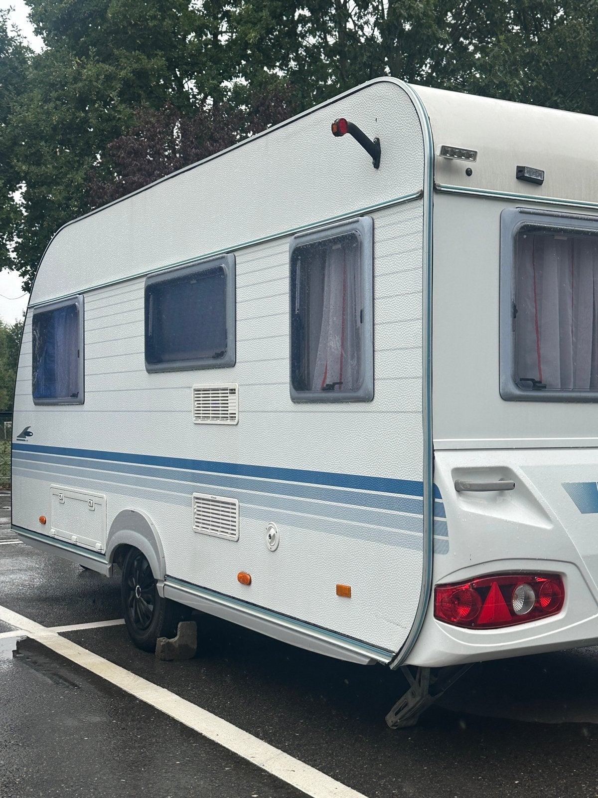 Adria adora 2008 met voortent van adria, Caravanes & Camping, Particulier, Douche, Adria
