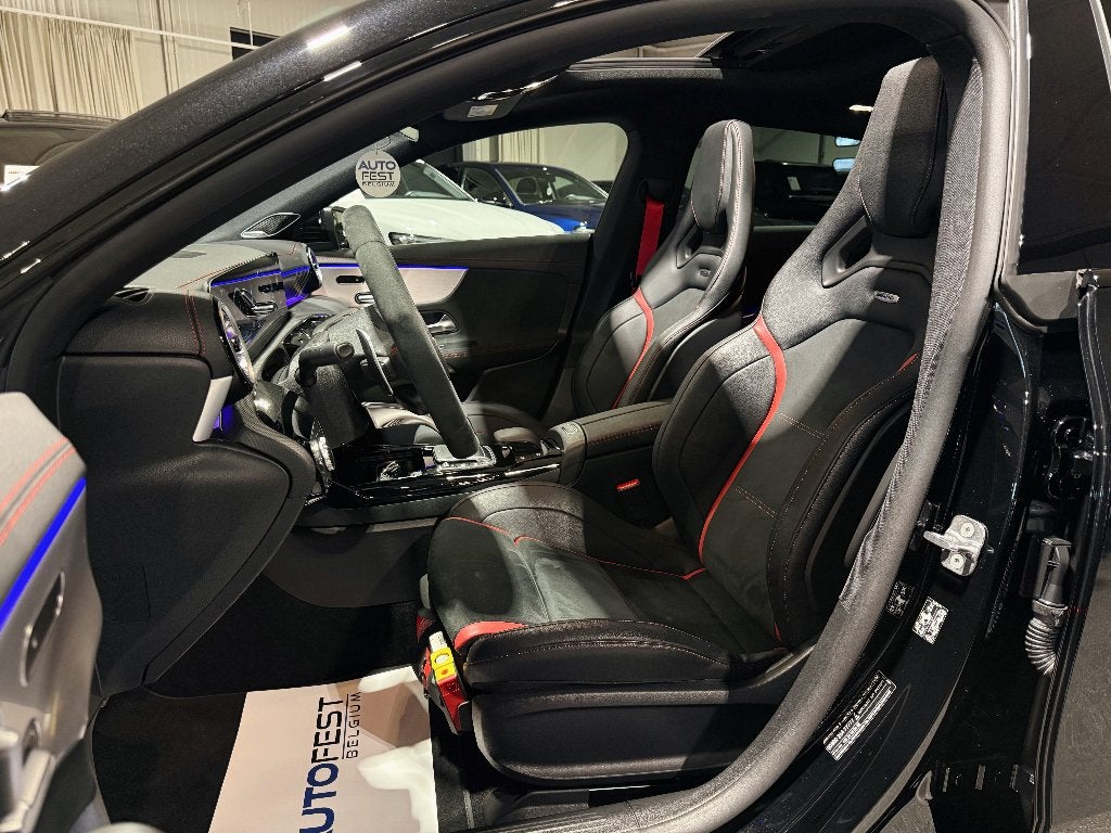 Frein de tir Mercedes-Benz CLA 45 S AMG 4Matic+ - Garantie, Autos, Achat, Ordinateur de bord, Euro 6, Entreprise