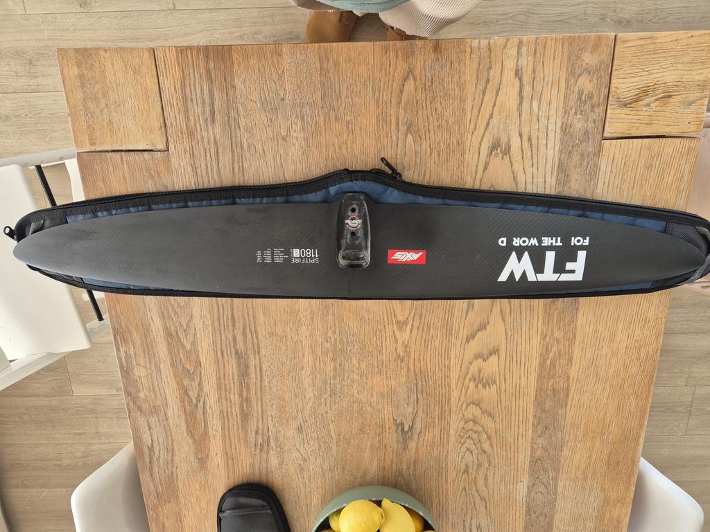 Front wing axis Spitfire 1180, Sports nautiques & Bateaux, Aile de surf, Enlèvement, Comme neuf, Wingsurf-aile