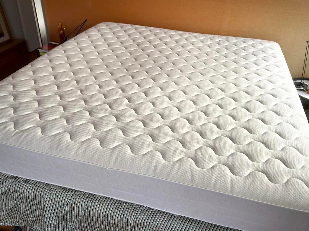 Ikea verenmatras 180/200, Huis en Inrichting, Ophalen, Zo goed als nieuw