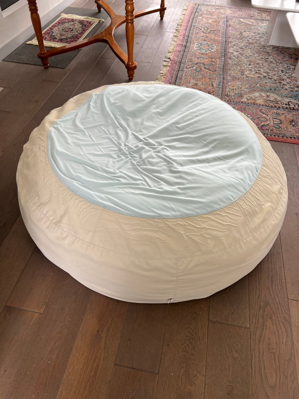 Ligne Rose poef, Ophalen, Gebruikt, 100 tot 150 cm, Modern
