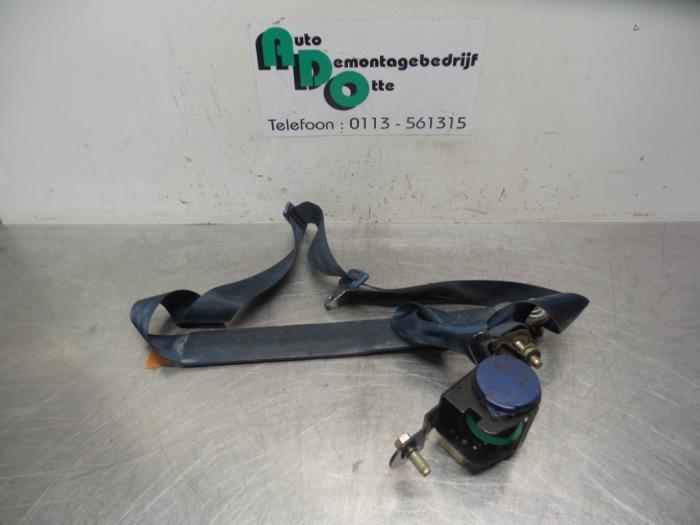 Ceinture de sécurité avant droite d'un Nissan Patrol, -, 3 mois de garantie, Utilisé, -