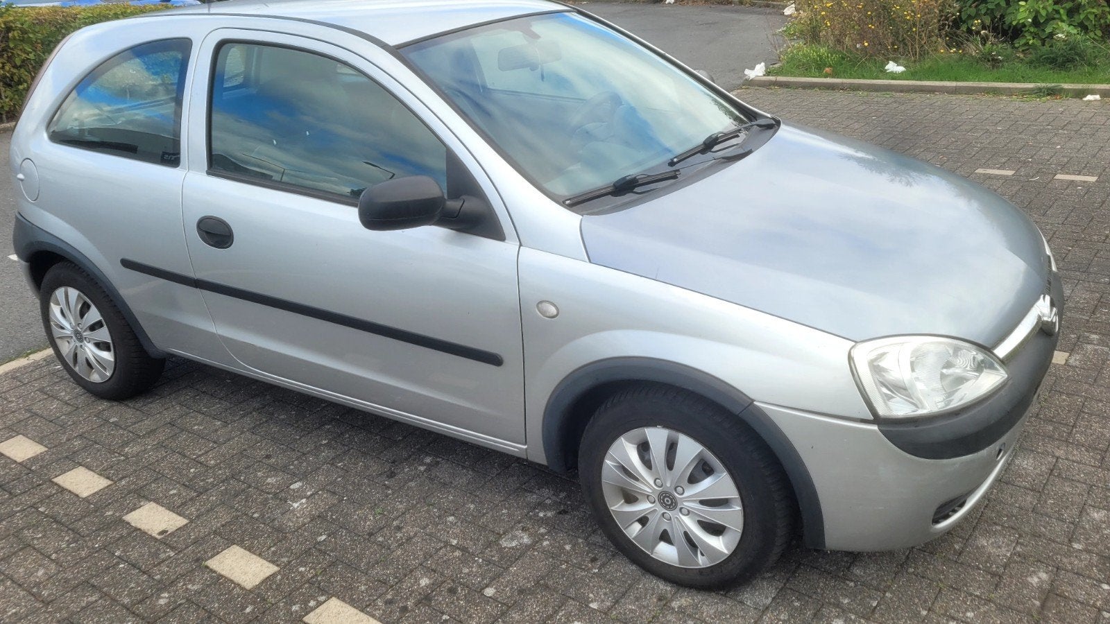 OPEL CORSA 03+1 2ES+CTOK+DEMANDE D'IMMATRICULATION À 999EU, Autos, Achat, Entreprise, Berline, Euro 4