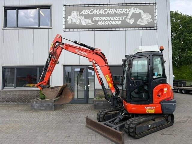 Kubota KX042-4 3000u Minigraver Minikraan 4.2T SLP/SRT A/C, Enlèvement, Chargeuse sur pneus ou Chouleur