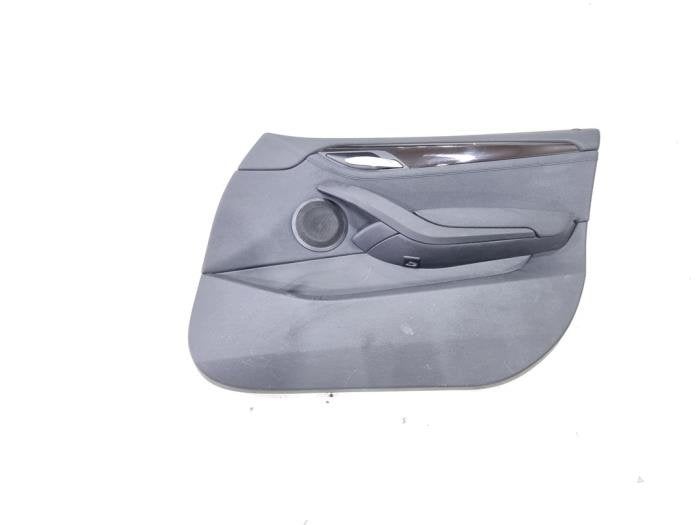 Revêtement portière 4portes avant droite d'un BMW X1, -, 3 mois de garantie, Utilisé, -