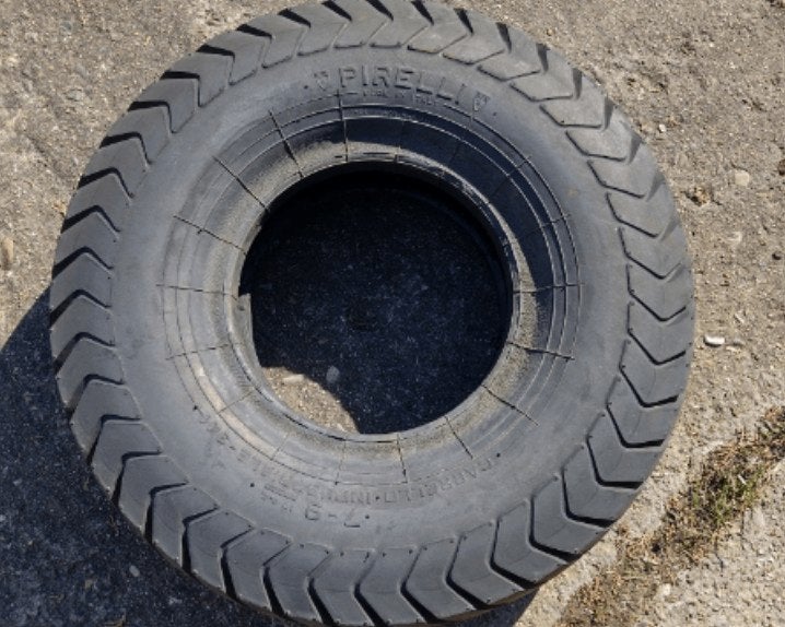 Industrieband Pirelli 7.00-9, Articles professionnels, Enlèvement, Autres types, Diversen